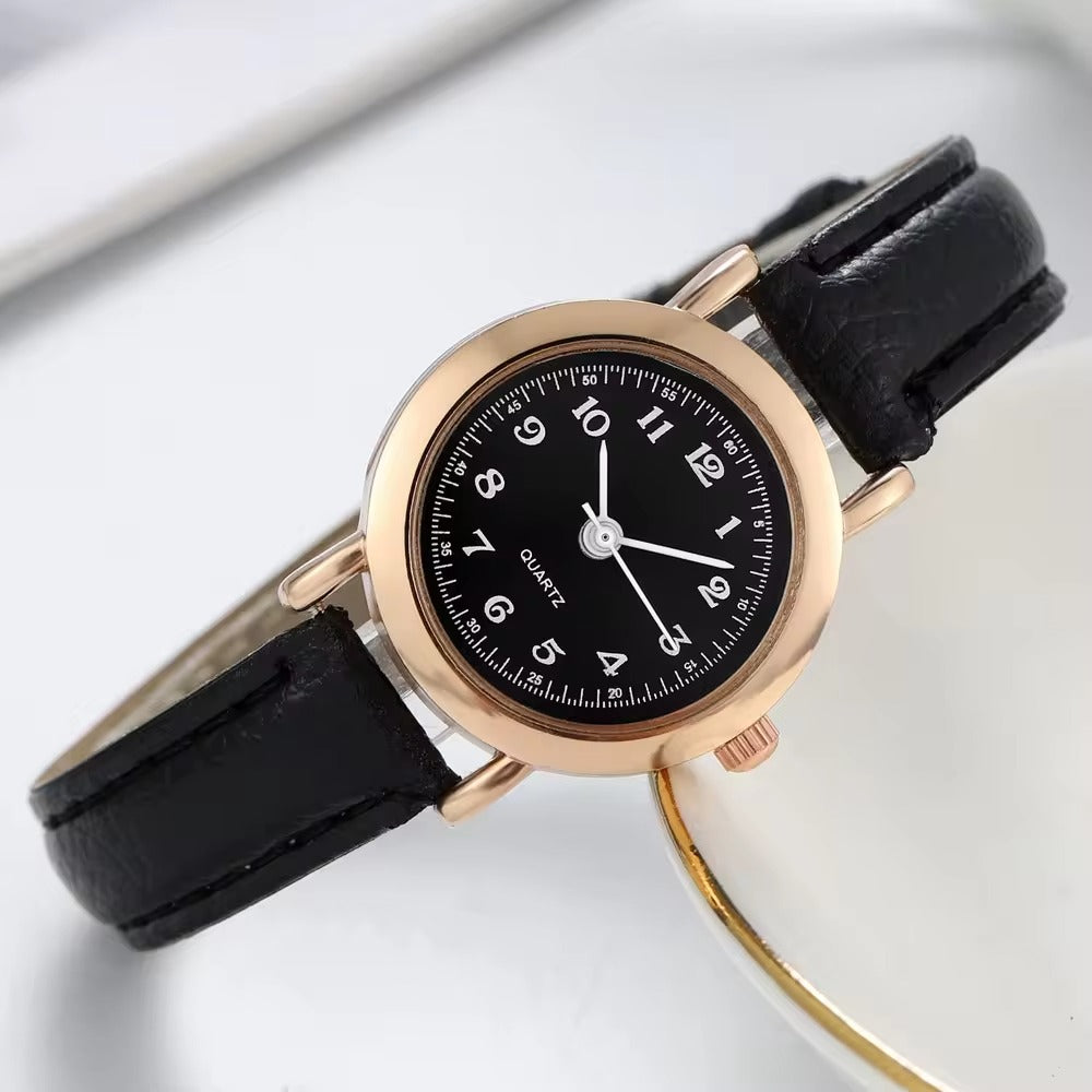 Cross border Watch Female Students Simple and Cute Junior High School Retro Art Fine Strap Small dial Quartz