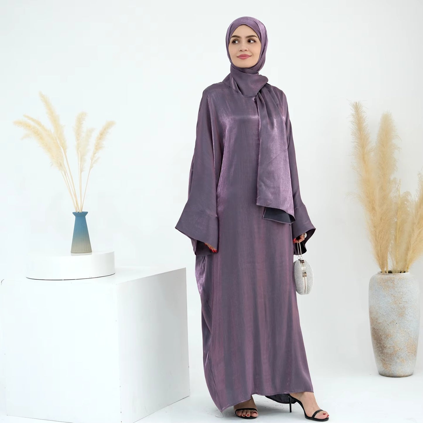 Middle East Elegant Muslim Modest Dress for Women Arab Hijab Abaya Dubai Luxury Islamic Clothing Kebaya Kaftan Turkey Abaya