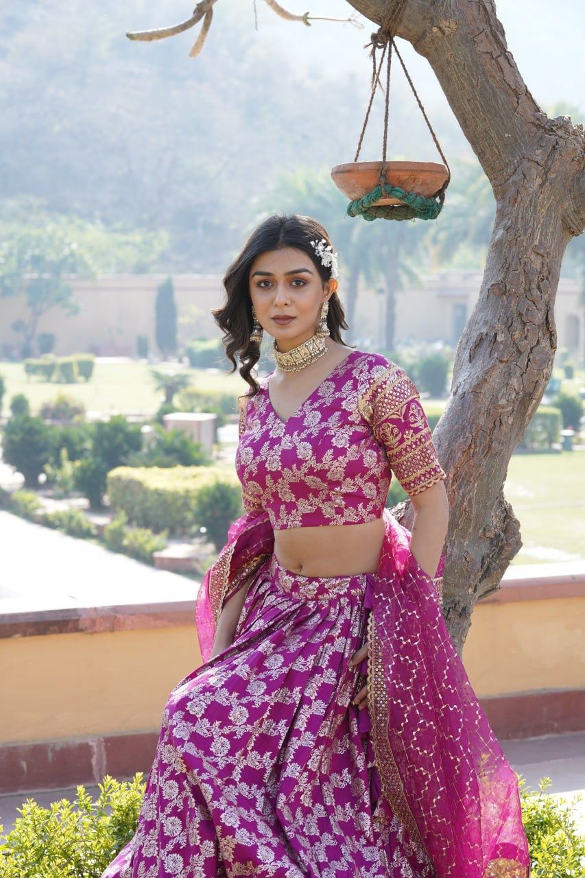 Designer Dyeable Pure Viscose Jacquard Lehenga Choli & Dupatta Set