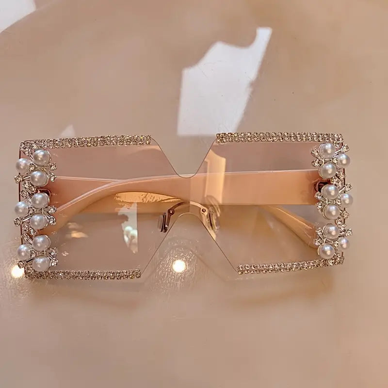 Discover the Latest Fashion Glasses with Stunning Diamond Inlay