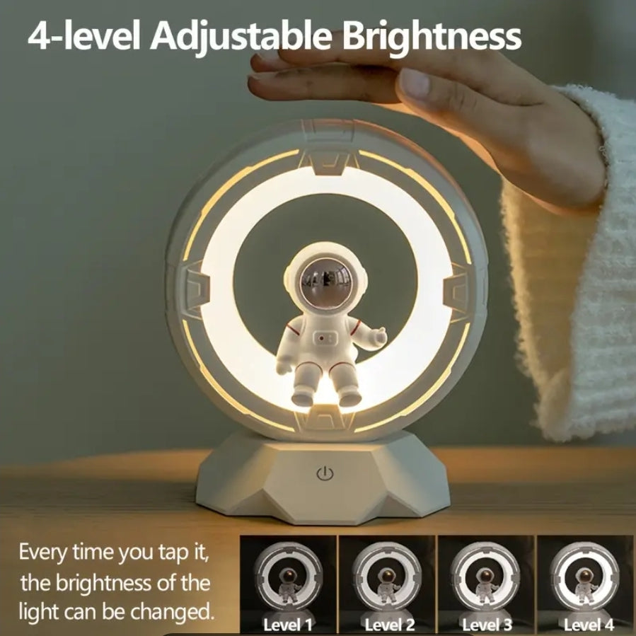 BravRain Astronaut Night Light: A Stylish Addition to Any Room