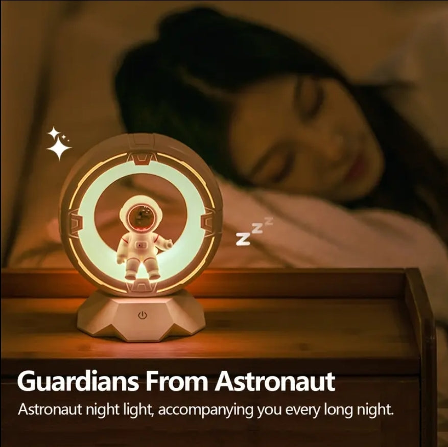 BravRain Astronaut Night Light: A Stylish Addition to Any Room