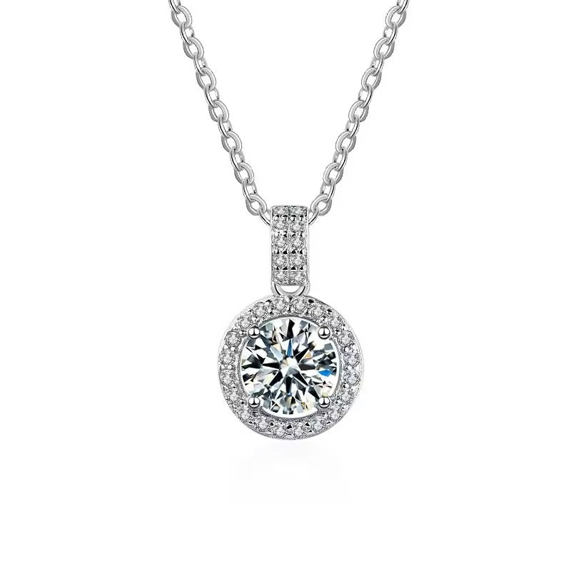 S925 Sterling Silver 1 Carat Moissanite Round Necklace European and American Fashion Full Diamond Pendant Jewelry